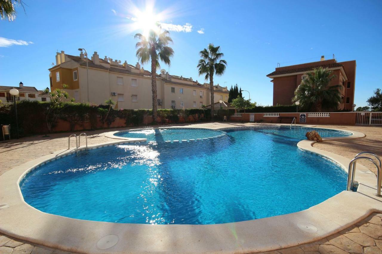 Apartment In La Mata Eneas 6 Torrevieja Bagian luar foto