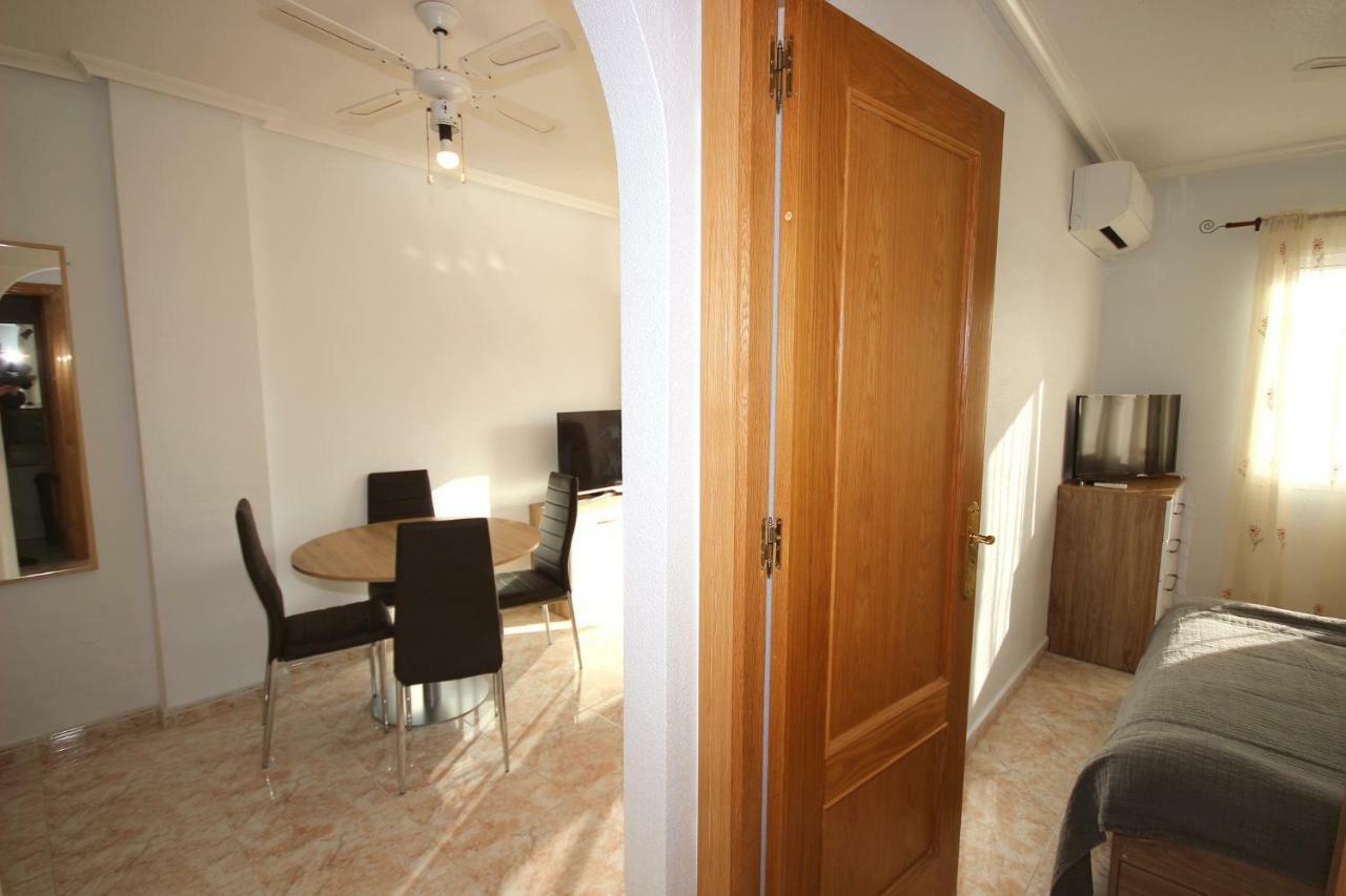 Apartment In La Mata Eneas 6 Torrevieja Bagian luar foto
