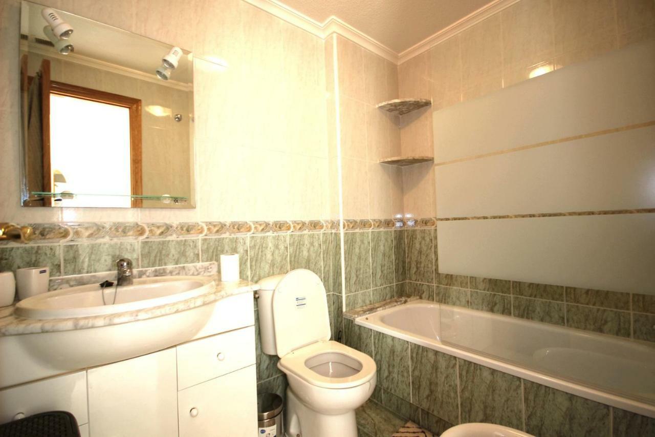 Apartment In La Mata Eneas 6 Torrevieja Bagian luar foto